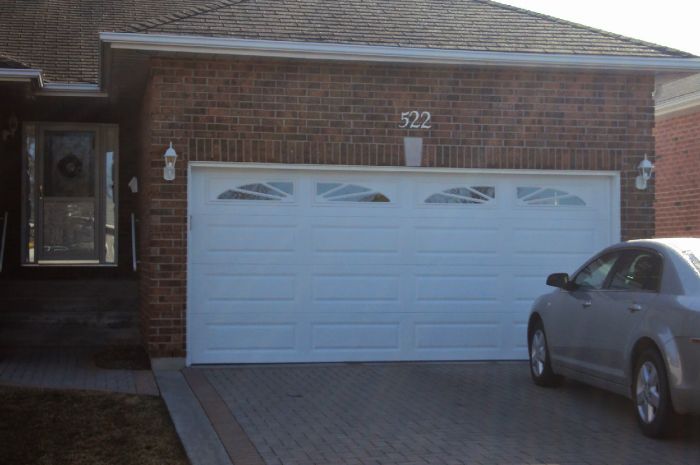 house with garage